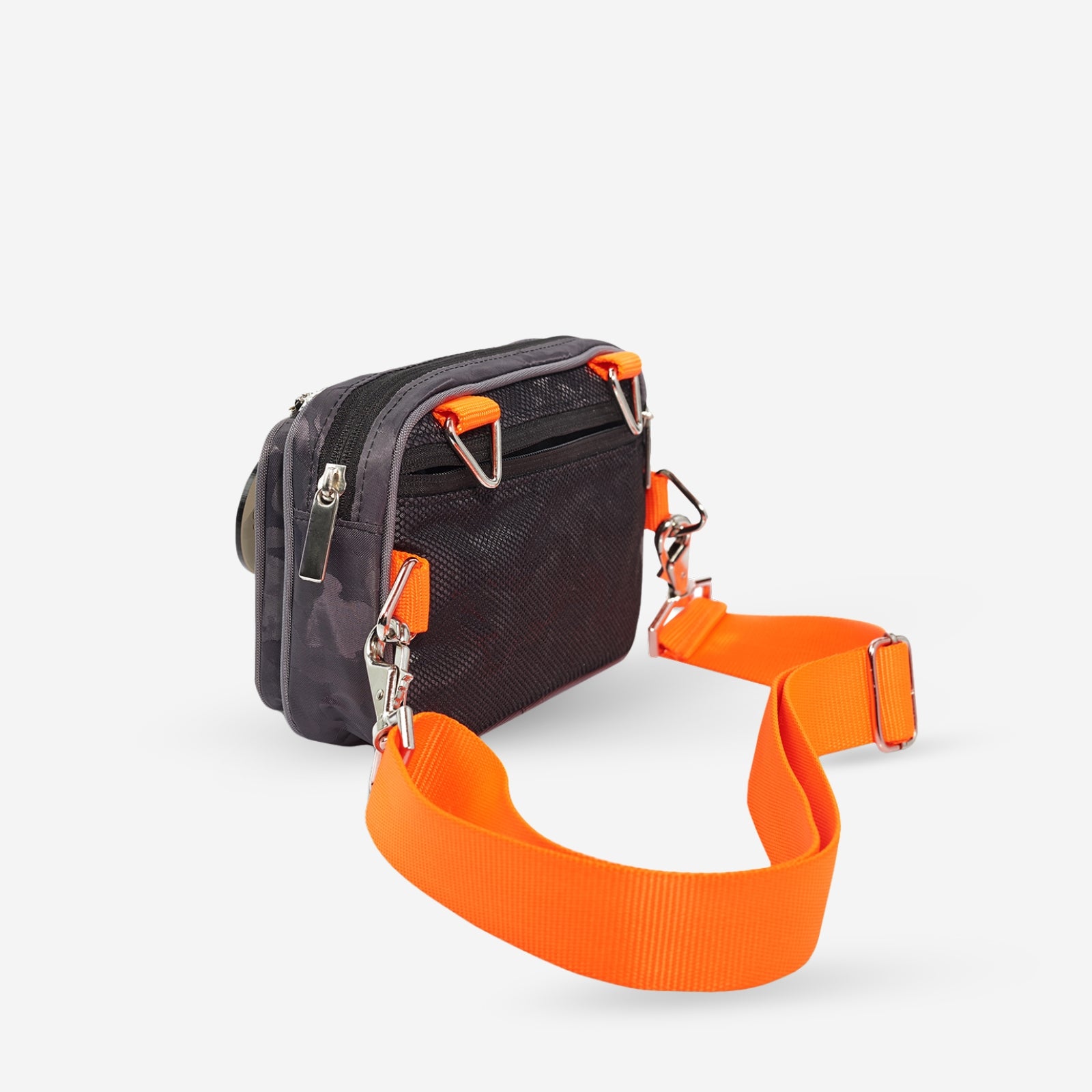 The Flash Hybrid Bag.